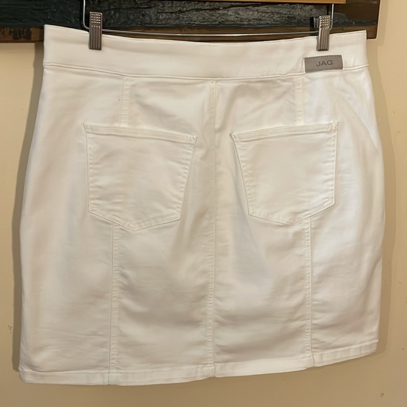 Jag Jeans White Denim Roadtrip Pull On Skort - Picture 11 of 16
